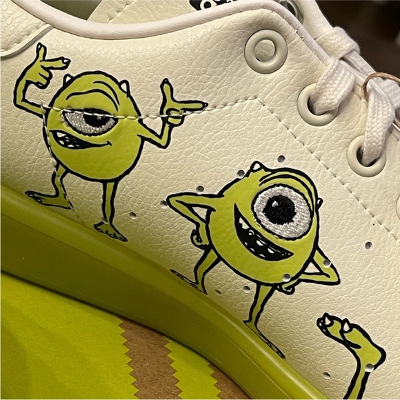 adidas Monsters inc White and Green sneakers with box - Picture 3 of 12